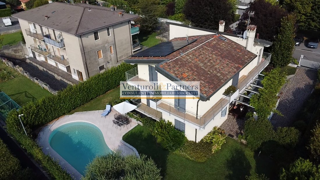 Villa in Mazzano, Lombardy, Italy 4 - 18529909