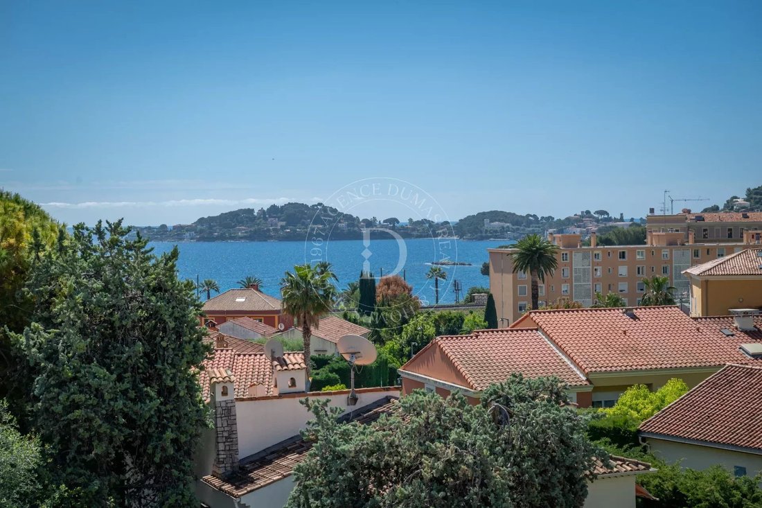 Apartment in Beaulieu-sur-Mer, Provence-Alpes-Côte d'Azur, France 2 - 17907460