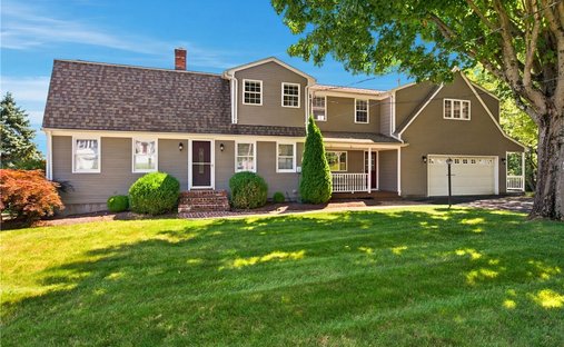 House in Cumberland, Rhode Island, United States 1