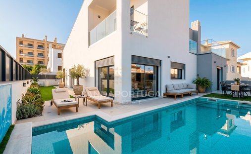 House in Portimao, Algarve, Portugal 1