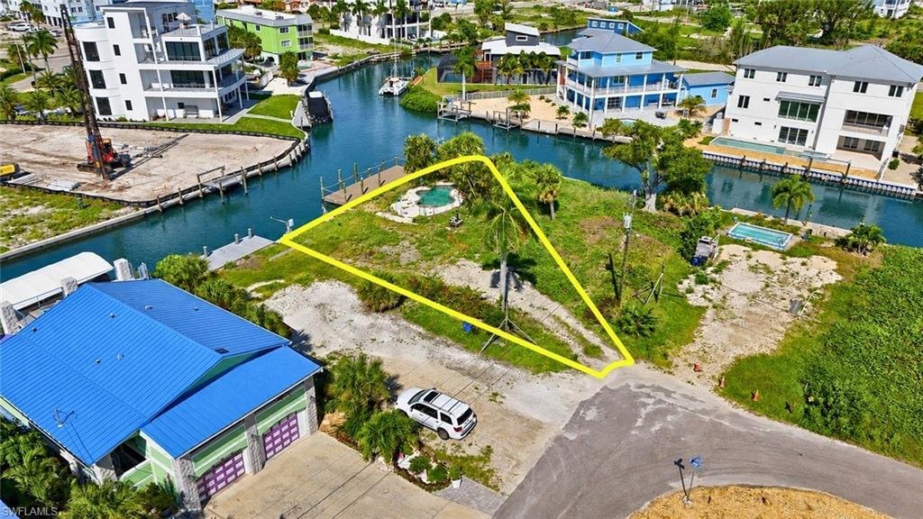 Land in Fort Myers Beach, Florida, United States 4 - 18533616