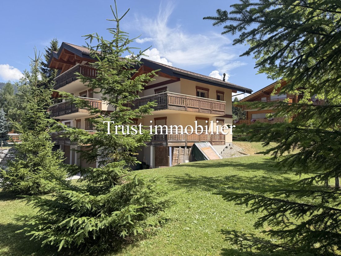 Chalet in Crans-Montana, Valais, Switzerland 2 - 18534413