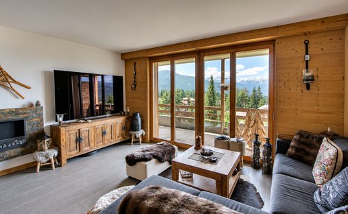 Penthouse in Crans-Montana, Valais, Switzerland 1