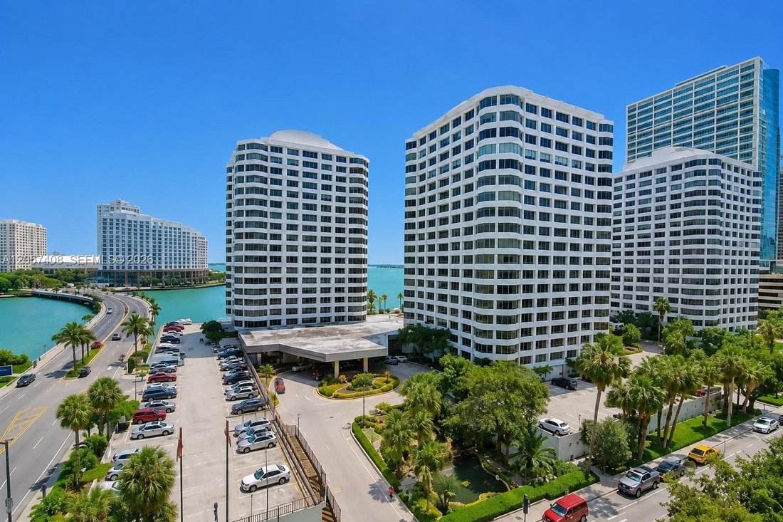 Condo in Miami, Florida, United States 1 - 18536072