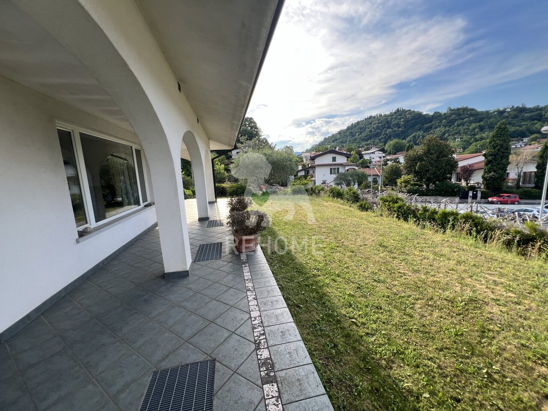 Villa in Buja, Friuli – Venezia Giulia, Italy 2 - 18536475