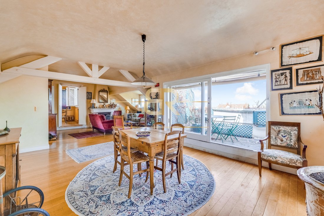 Penthouse in Plateau Ouest, Suresnes, France 5 - 18534795