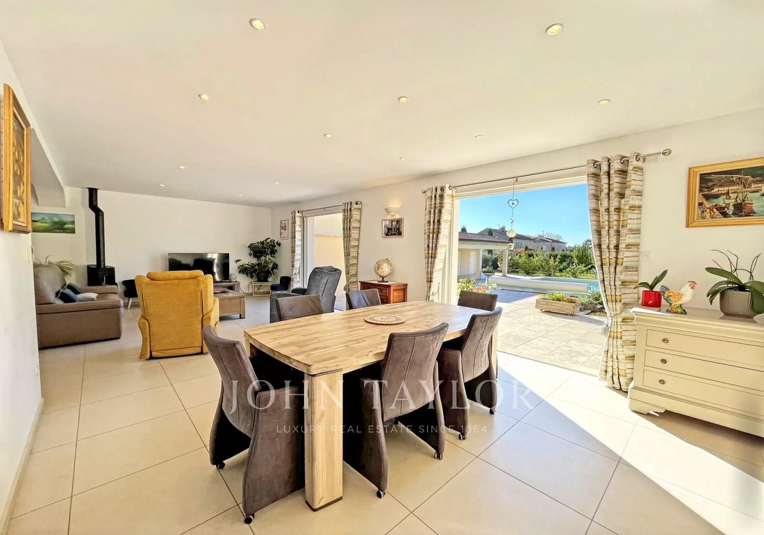 Estate in Est Nord, Vaison-la-Romaine, France 5 - 18532284