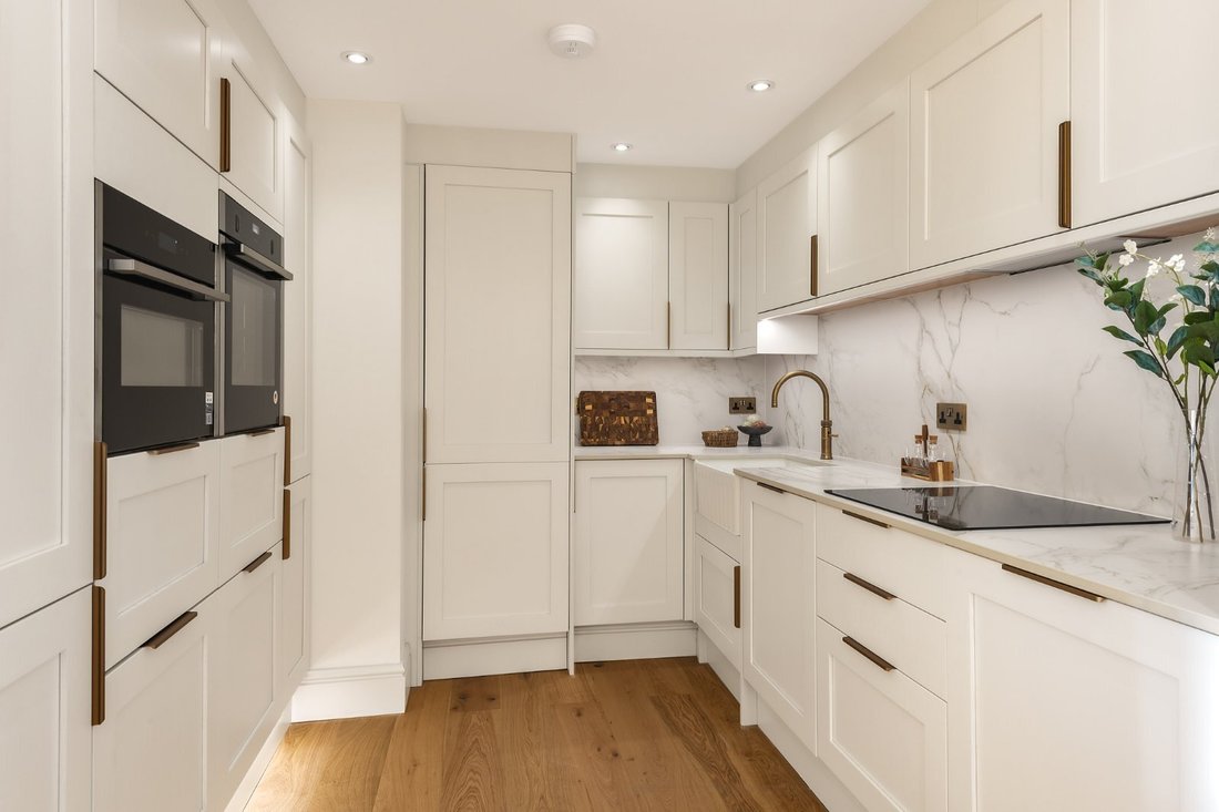 Apartment in Campden Hill, Kensington And Chelsea, England 5 - 18533198