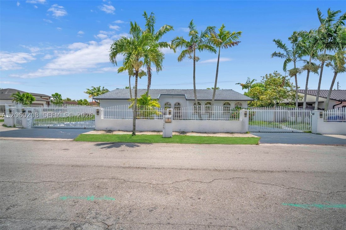 House in Miami, Florida, United States 2 - 18534850