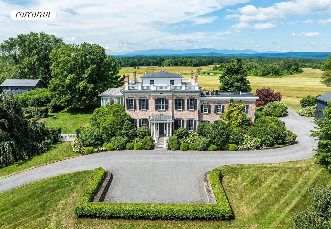 Kinderhook, New York, United States 3 - 15998197