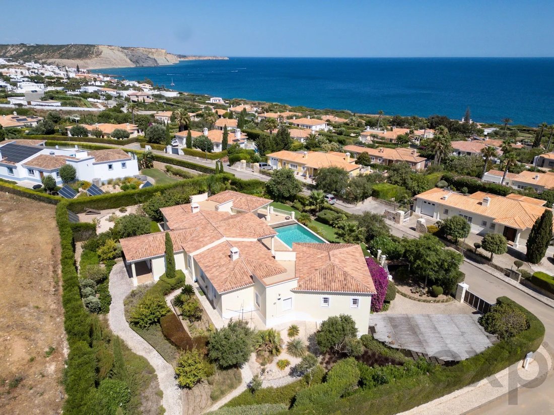 Villa in Portugal 1 - 18533665