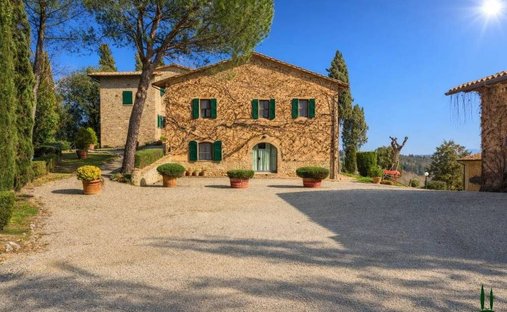 Maisons de campagne à San Gimignano, Toscane, Italie 1
