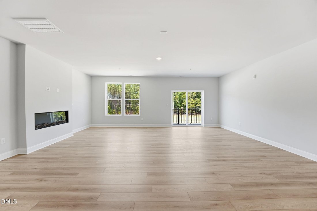 Condo in Raleigh, North Carolina, United States 3 - 18534858