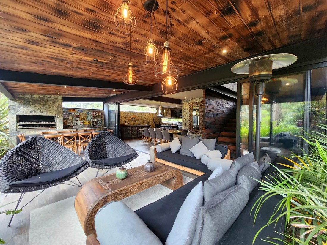 House in Valle de Bravo, State of Mexico, Mexico 4 - 18533755