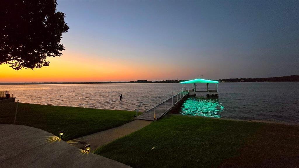 House in Granbury, Texas, United States 3 - 18535790