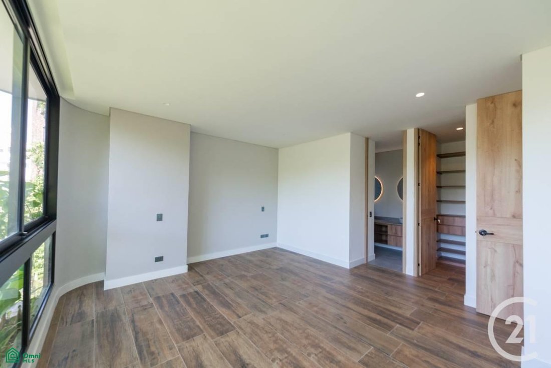 Condo in Medellín, Antioquia, Colombia 1 - 18157909