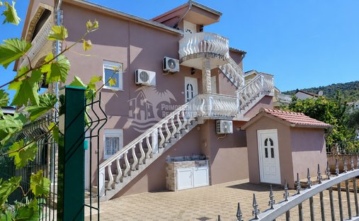 House in Opcina Bilice, Sibenik-Knin County, Croatia 1