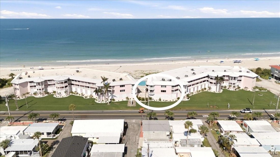 Condo in Holmes Beach, Florida, United States 2 - 18534664