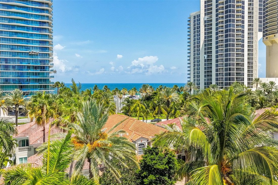 House in Golden Beach, Florida, United States 3 - 18536052