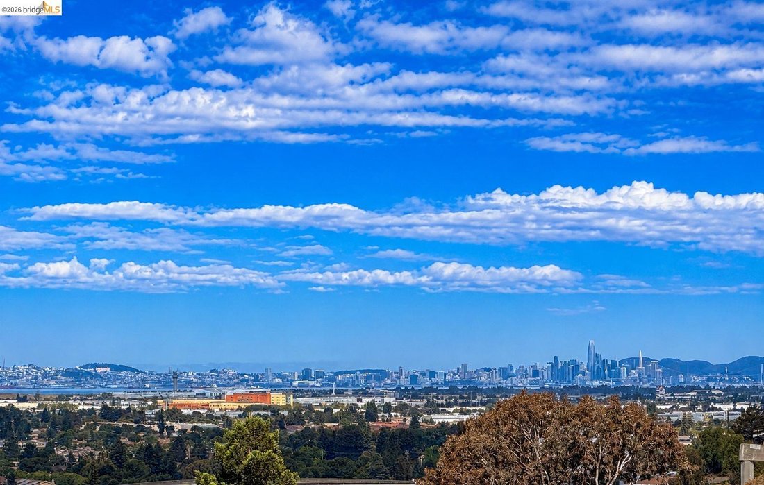 Condo in Castro Valley, California, United States 1 - 18535865