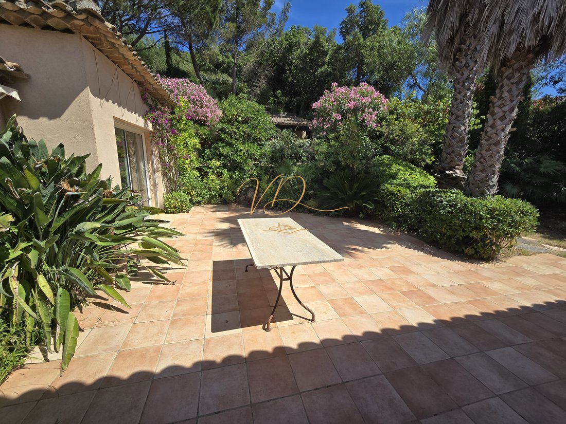 Château à La Croix-Valmer, Provence-Alpes-Côte d'Azur, France 4 - 18536020