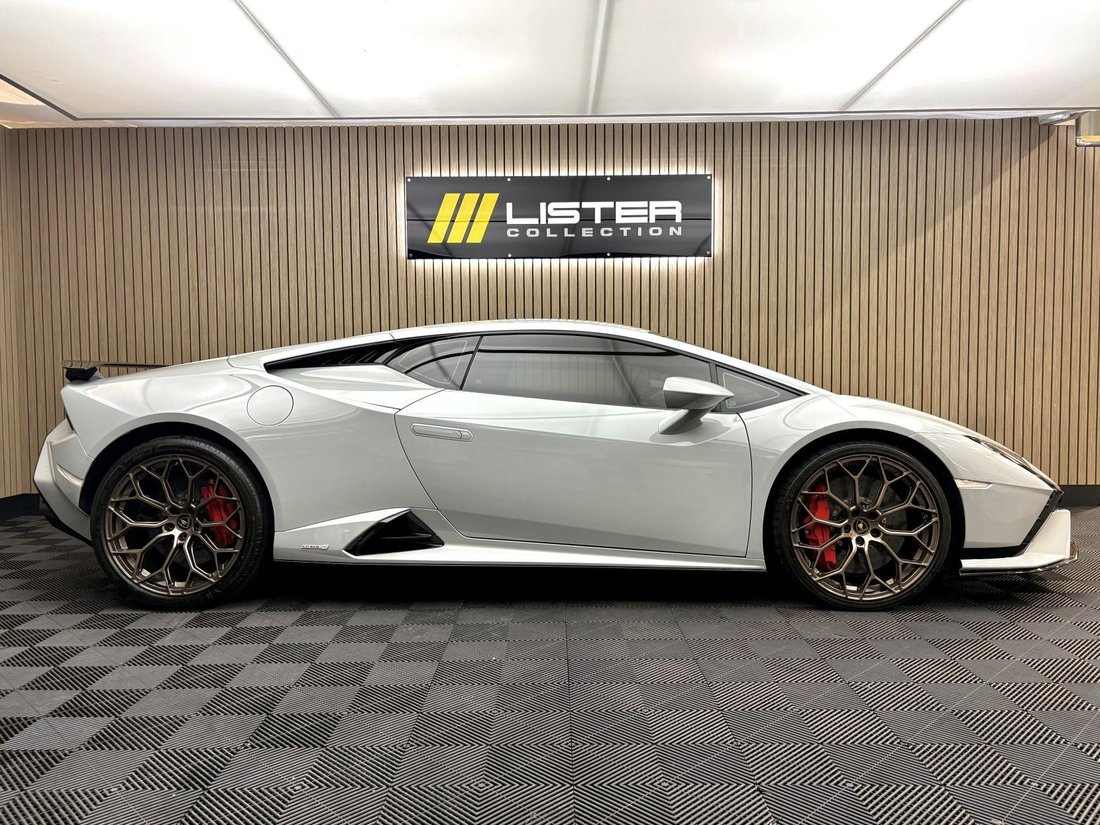Coupe in Blackburn, United Kingdom 5 - 18532660