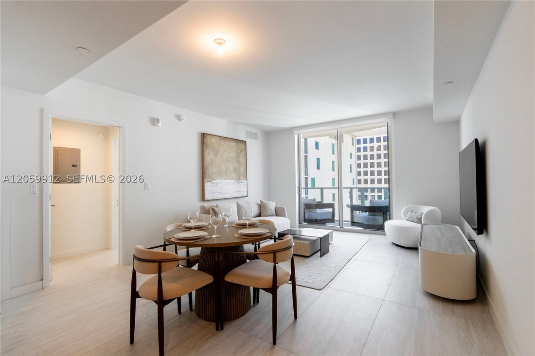 Condo in Miami, Florida, United States 4 - 18534748