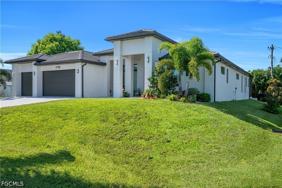 House in Cape Coral, Florida, United States 5 - 18534351