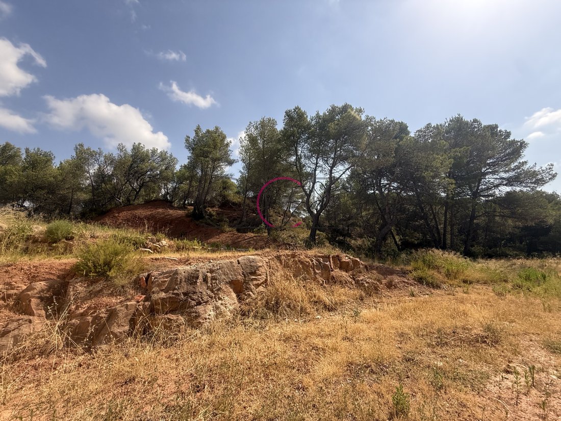 Villa in Châteauneuf-le-Rouge, Provence-Alpes-Côte d'Azur, France 2 - 18483443