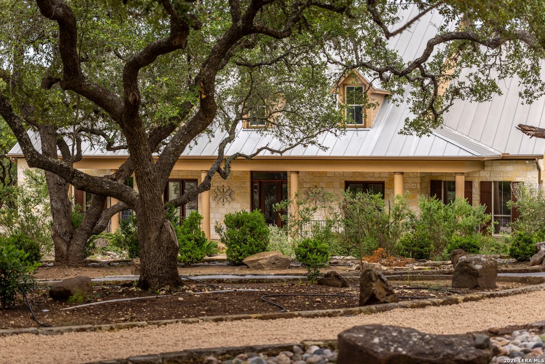 House in Bulverde, Texas, United States 4 - 18535537