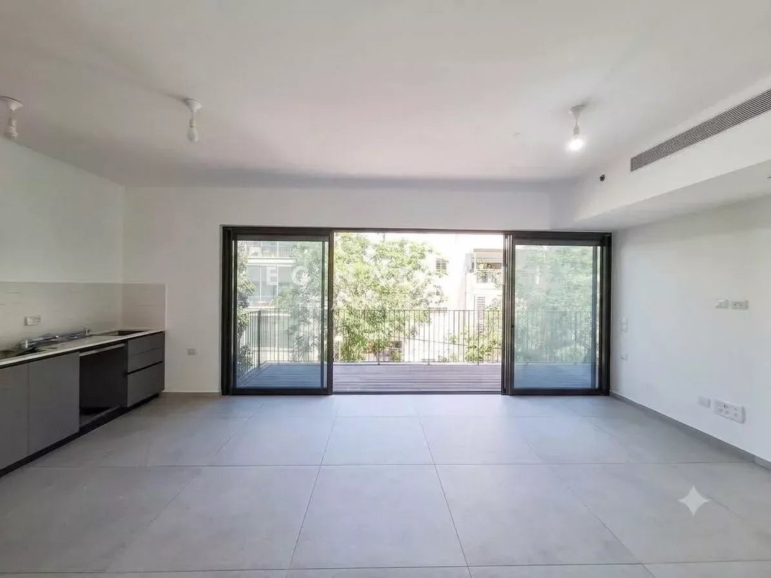 Apartment in Tel Aviv-Yafo, Tel Aviv District, Israel 3 - 18533520