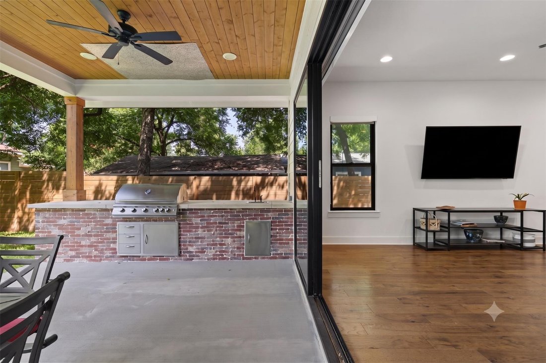House in Austin, Texas, United States 5 - 18446669