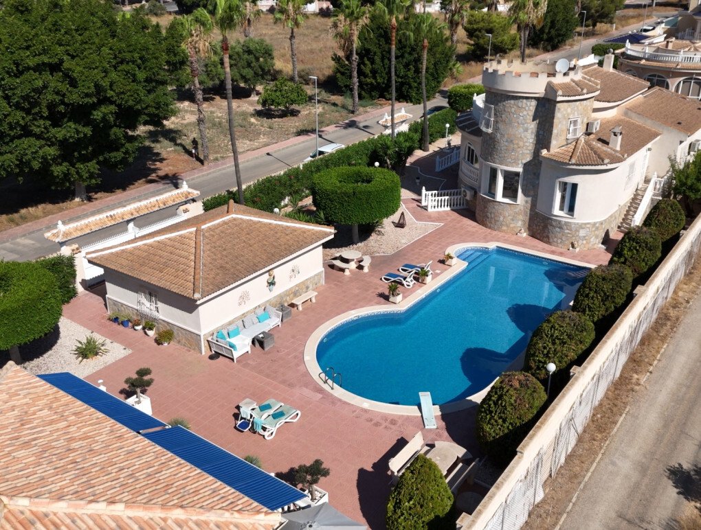 Villa in Ciudad Quesada, Rojales, Valencian Community 2 - 18533460