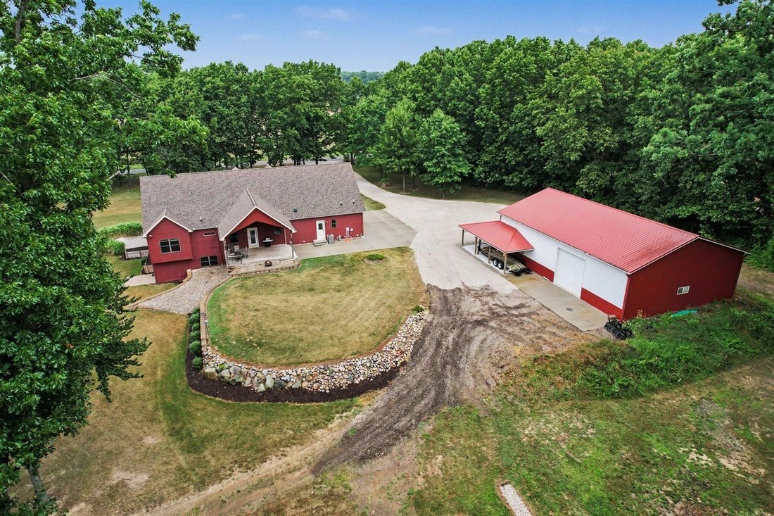 House in Battle Creek, Michigan, United States 5 - 18535025