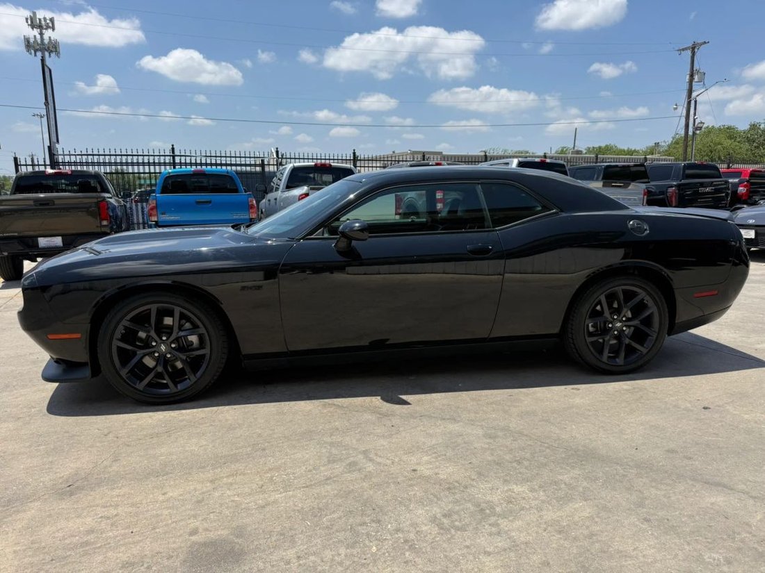 Coupe in San Antonio, TX, United States 5 - 18536698