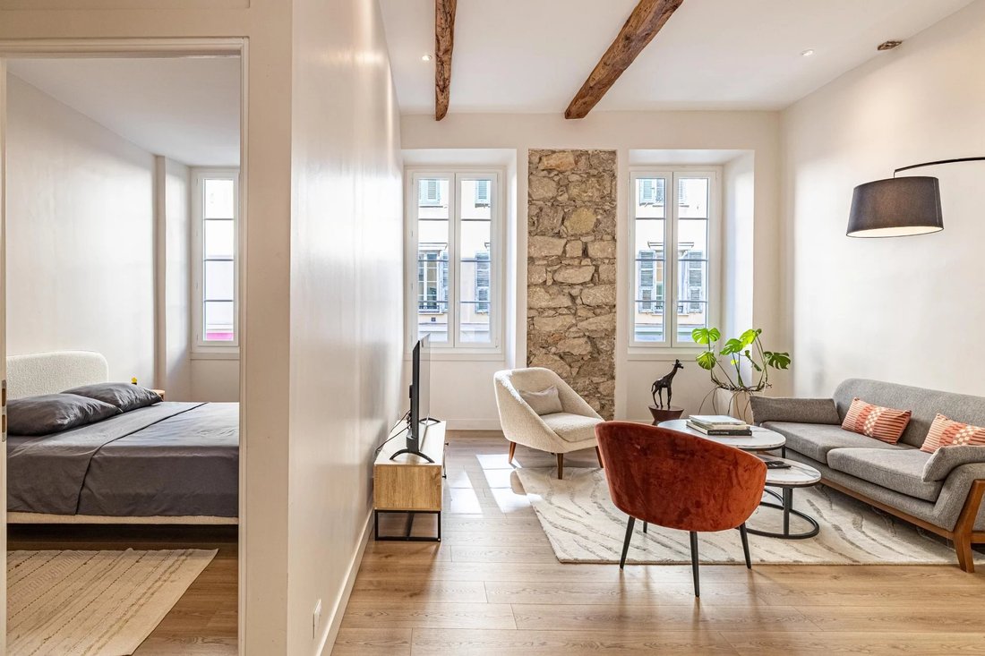 Apartment in Le Port, Nice, France 5 - 18532252