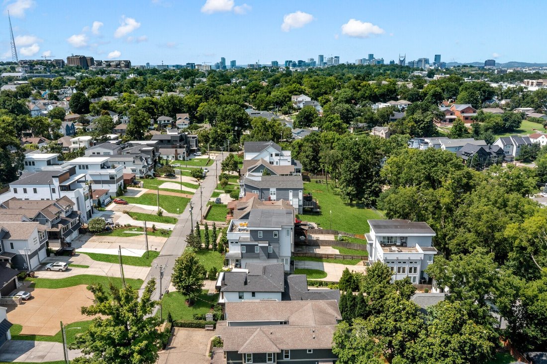 Co Op in Nashville, Tennessee, United States 5 - 18535191