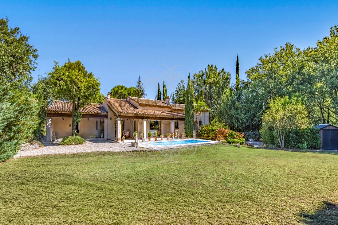 House in Granettes-Jauberte-Sainte Anne, Aix-en-Provence, France 1 - 18532794