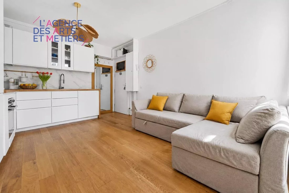 Apartment in Arts et Métiers, Paris 3e Arrondissement, Paris 2 - 18533455