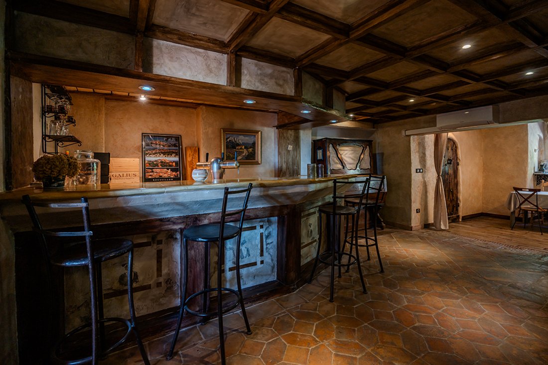 Villa in Roussillon, Provence-Alpes-Côte d'Azur, France 4 - 18536523
