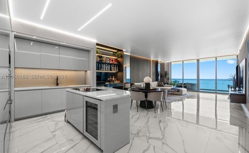 Condo in Golden Beach, Florida, United States 1
