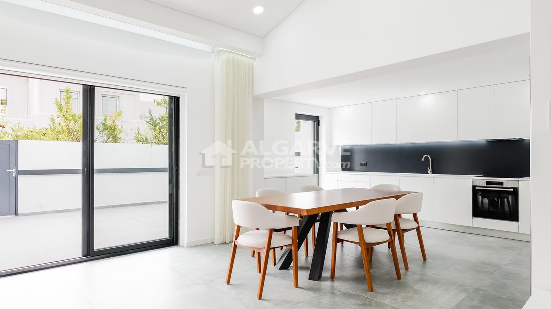 Villa in Vilamoura, Quarteira, Algarve 2 - 18536283