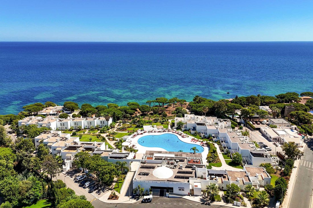 Apartment in Olhos de Agua, Algarve, Portugal 1 - 18536374
