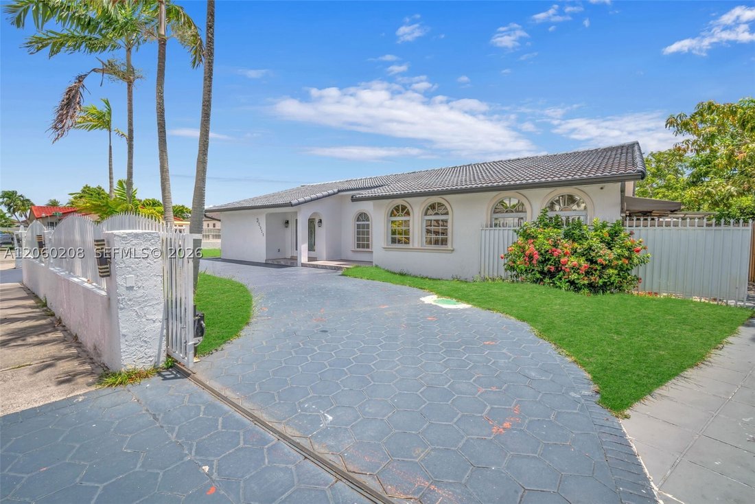 House in Miami, Florida, United States 5 - 18534850