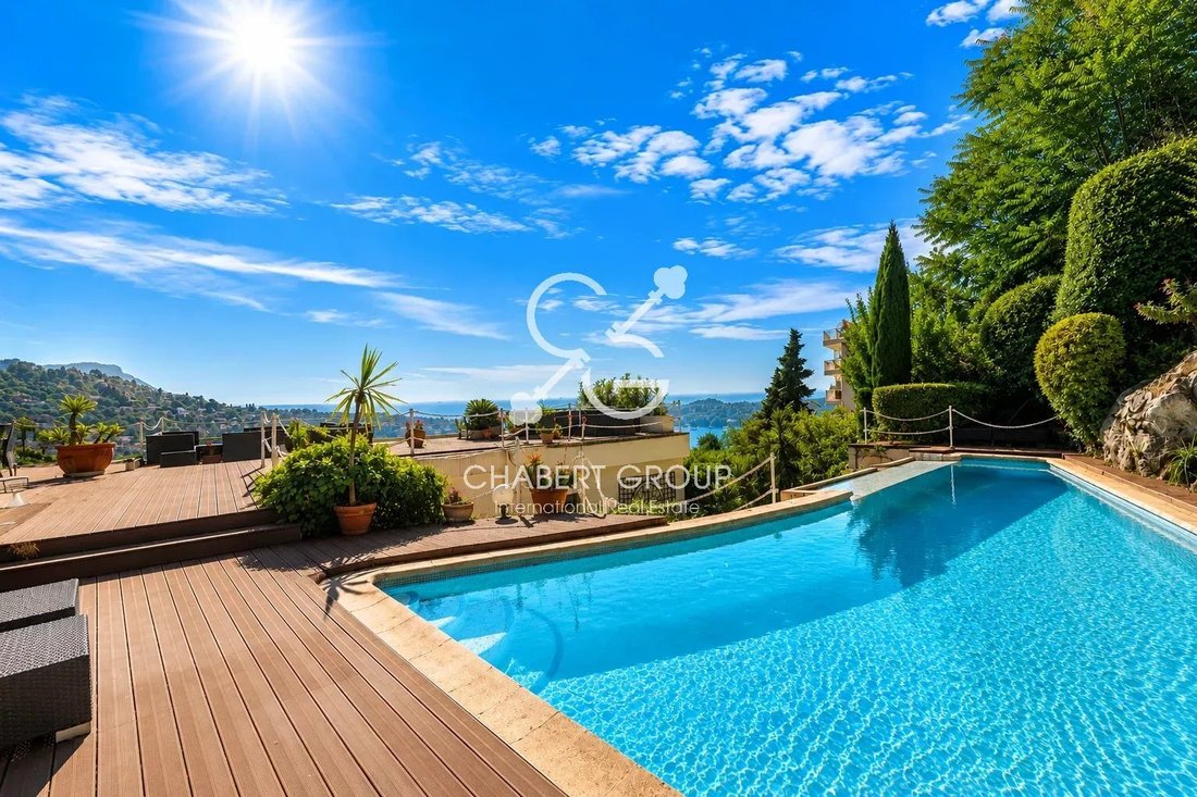 Villa in Nice, Provence-Alpes-Côte d'Azur, France 1 - 15817015