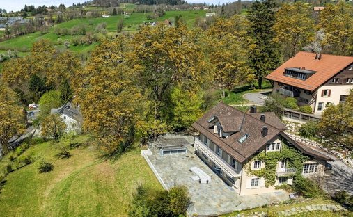 House in Lutry, Vaud, Switzerland 1