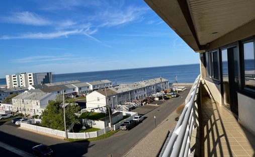 Condo in Long Branch, New Jersey, United States 1