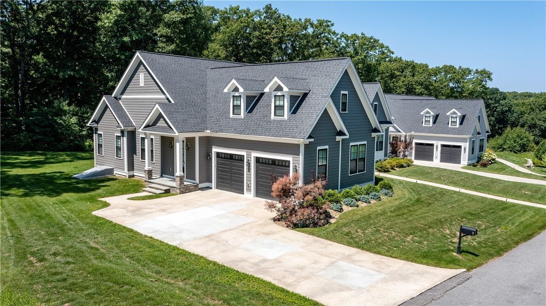 Condo in Smithfield, Rhode Island, United States 2 - 18534513