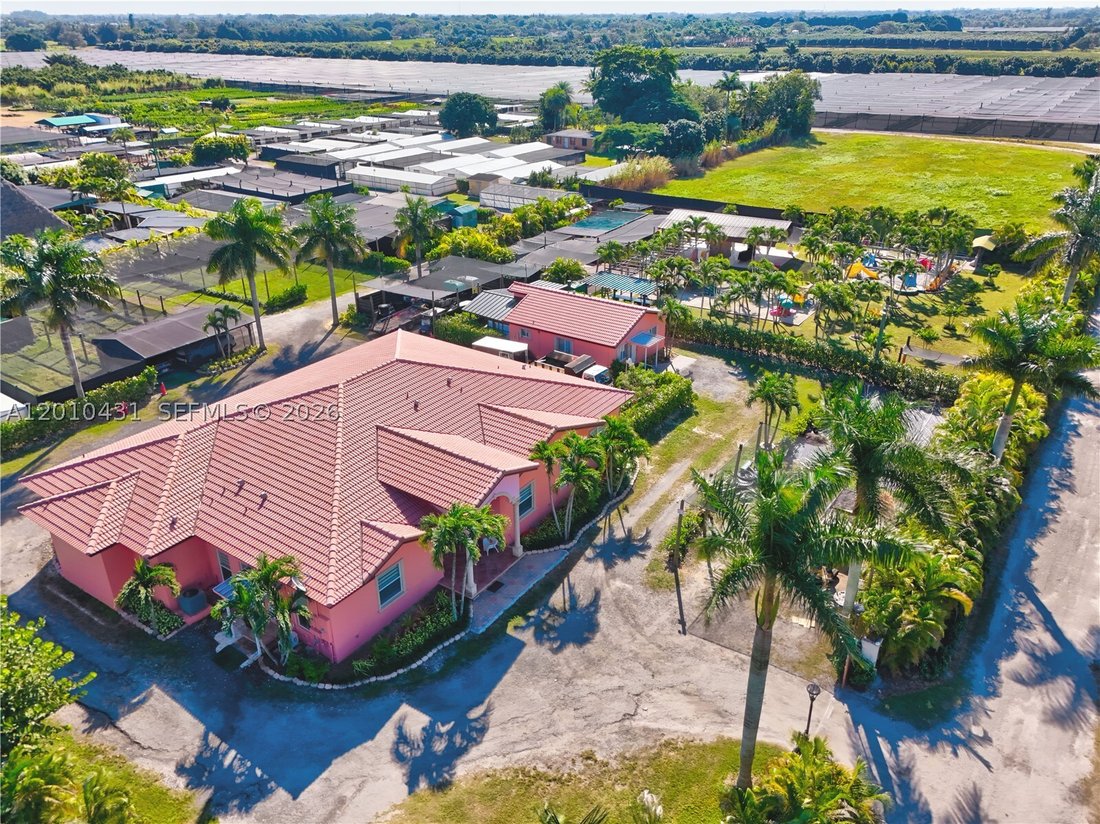 House in Miami, Florida, United States 2 - 17814885