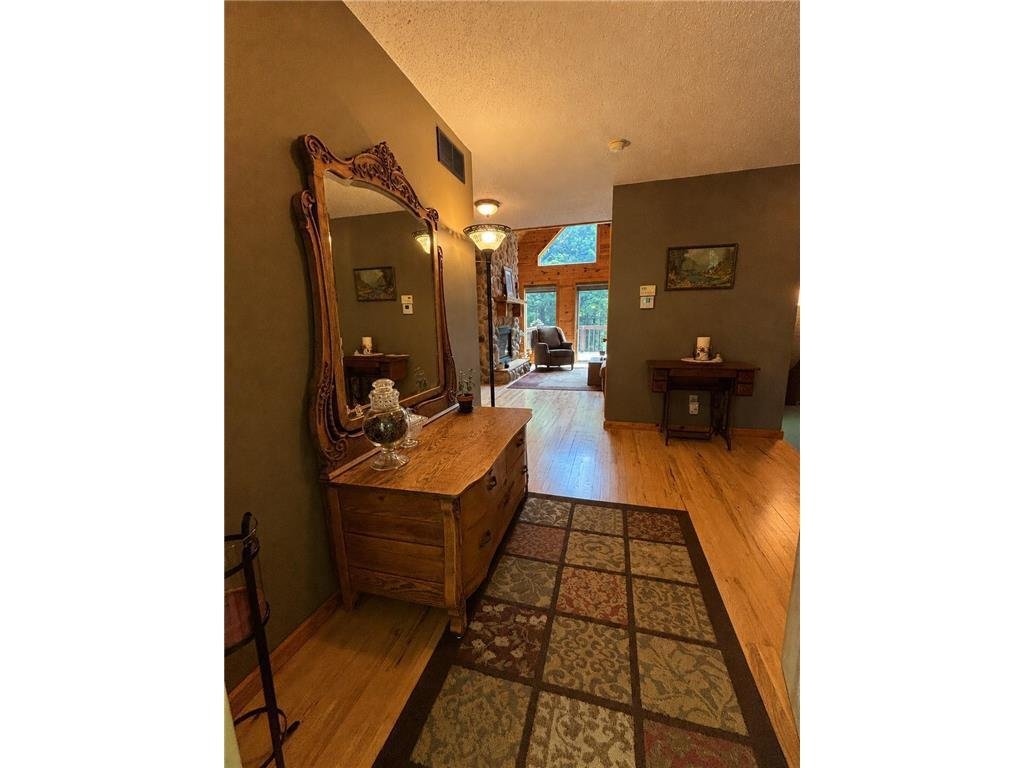 House in New Auburn, Wisconsin, United States 4 - 18532338